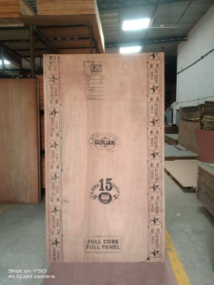 Picture of Plywood Gurjan Face Star God MR Grade Hardwood with Gurjan face 8 feet x 4 Feet, 18 MM