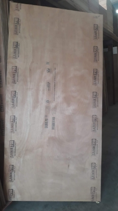 Picture of Century Plywood Century Sainik BWP Grade Hardwood With 710 AAA Grade With BWP Treatment 8 feet x 4 Feet, 18 MM Thickness