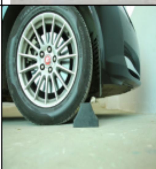 Picture of Rubber Car Wheel Stopper