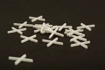 Picture of PVC TILE SPACERS, White Colour  - 5mm